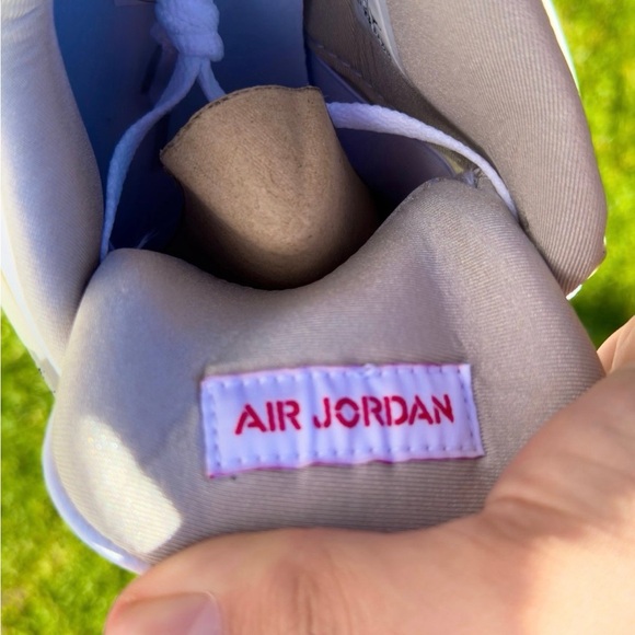 Jordan 4 Oreos Size 10 - Picture 4 of 12